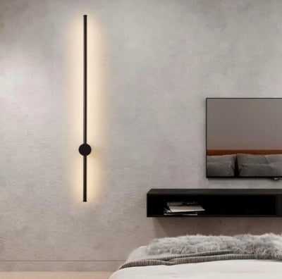 PHANTEON Long Sword Wall Lamp