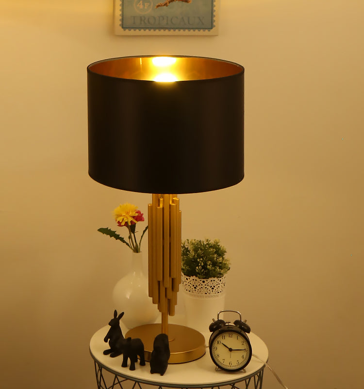 Table Lamp B22