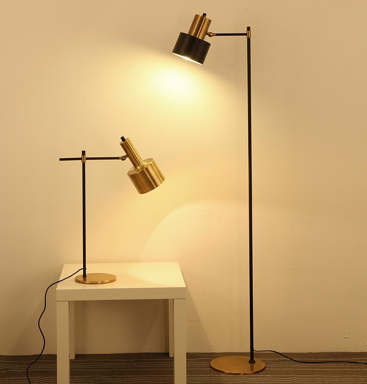 Floor Lamp B05